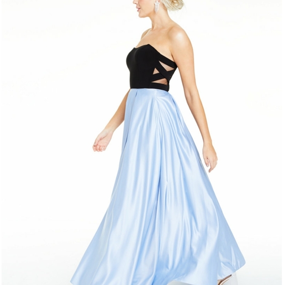 Blondie Nites Dresses & Skirts - 🆕️ Blondie Nites Strapless Dress Formal Gown